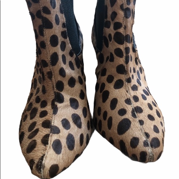 - Pour La Victoire wedge calf  heels - Picture 2 of 8